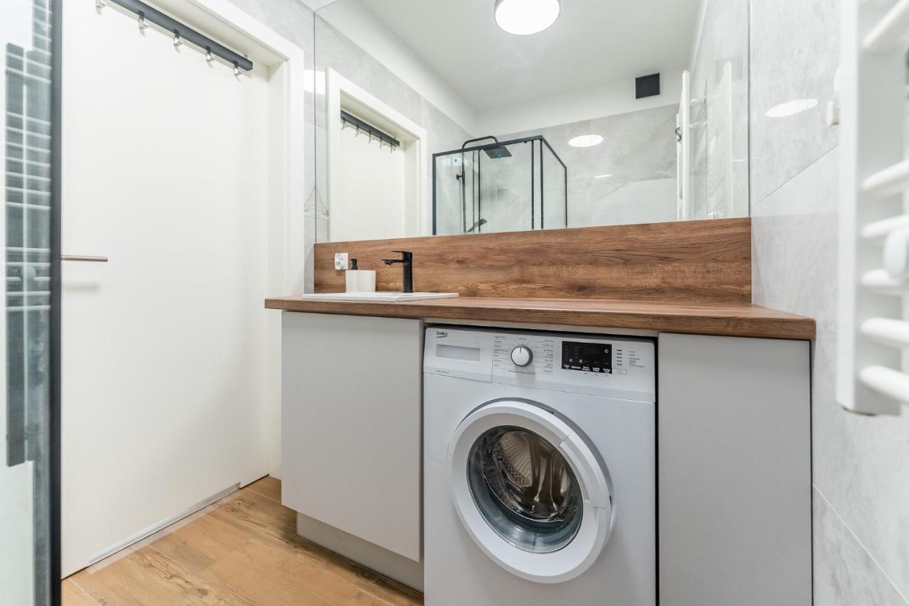 Apartamenty Promenada - Fredry 2 Kolobrzeg Luaran gambar